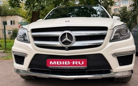 Mercedes-Benz GL-Класс, 2015 год, 4 680 000 рублей, 3 фотография