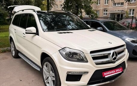 Mercedes-Benz GL-Класс, 2015 год, 4 680 000 рублей, 9 фотография