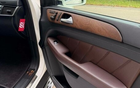 Mercedes-Benz GL-Класс, 2015 год, 4 680 000 рублей, 15 фотография