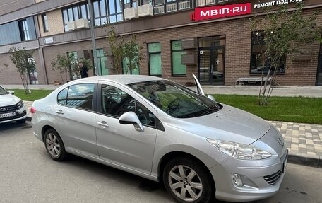 Peugeot 408 I рестайлинг, 2012 год, 600 000 рублей, 3 фотография