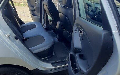 Hyundai ix35 I рестайлинг, 2013 год, 1 650 000 рублей, 10 фотография