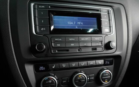 Volkswagen Jetta VI, 2014 год, 1 378 000 рублей, 12 фотография