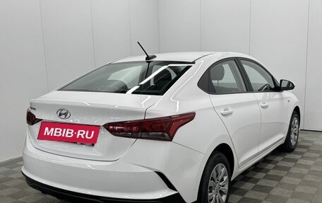 Hyundai Solaris II рестайлинг, 2021 год, 1 570 000 рублей, 5 фотография