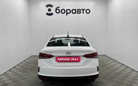 Hyundai Solaris II рестайлинг, 2021 год, 1 570 000 рублей, 8 фотография