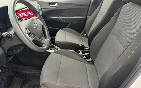 Hyundai Solaris II рестайлинг, 2021 год, 1 570 000 рублей, 22 фотография