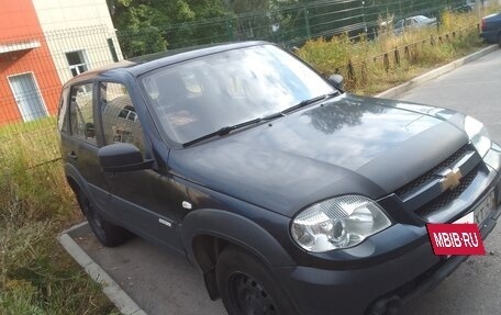 Chevrolet Niva I рестайлинг, 2012 год, 400 000 рублей, 4 фотография
