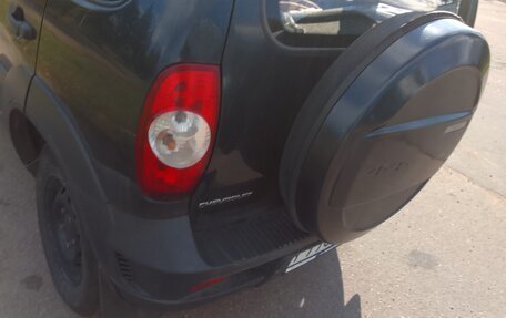 Chevrolet Niva I рестайлинг, 2012 год, 400 000 рублей, 8 фотография