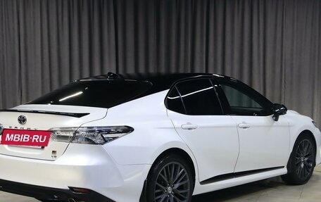 Toyota Camry, 2021 год, 2 749 000 рублей, 2 фотография