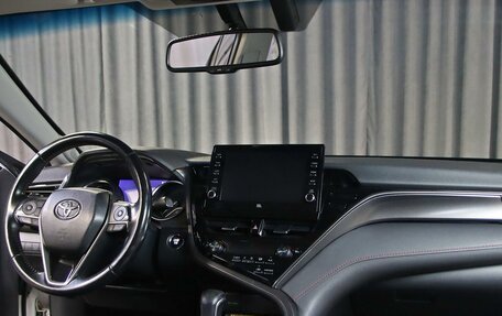 Toyota Camry, 2021 год, 2 749 000 рублей, 5 фотография