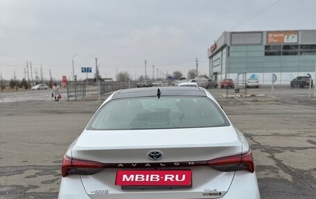 Toyota Avalon, 2023 год, 4 950 000 рублей, 6 фотография