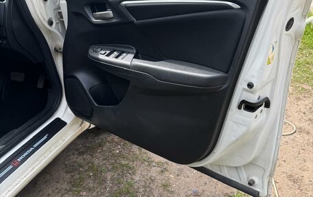 Honda Fit III, 2013 год, 920 000 рублей, 5 фотография