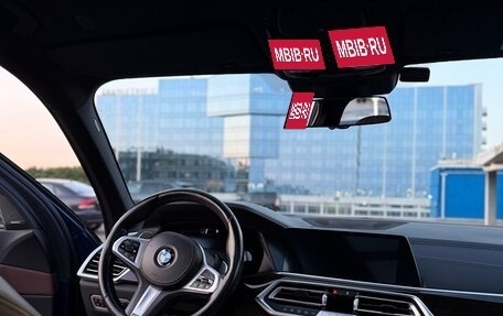 BMW X5, 2018 год, 6 900 000 рублей, 4 фотография