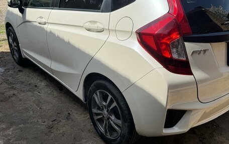Honda Fit III, 2013 год, 920 000 рублей, 16 фотография