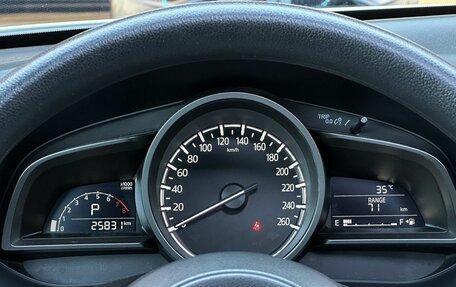 Mazda CX-4, 2023 год, 2 698 000 рублей, 15 фотография
