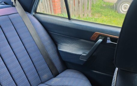 Mercedes-Benz 190 (W201), 1990 год, 250 000 рублей, 9 фотография