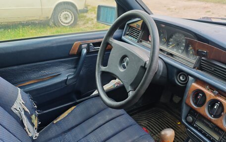 Mercedes-Benz 190 (W201), 1990 год, 250 000 рублей, 13 фотография