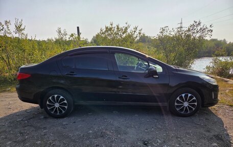 Peugeot 408 I рестайлинг, 2012 год, 500 000 рублей, 4 фотография