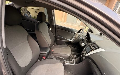 Hyundai Solaris II рестайлинг, 2011 год, 530 000 рублей, 8 фотография