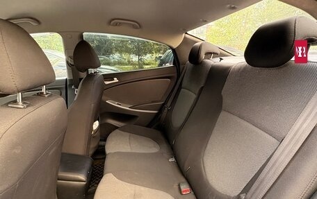 Hyundai Solaris II рестайлинг, 2011 год, 530 000 рублей, 6 фотография