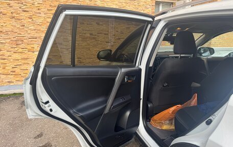 Toyota RAV4, 2018 год, 2 450 000 рублей, 7 фотография