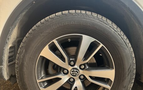 Toyota RAV4, 2018 год, 2 450 000 рублей, 18 фотография