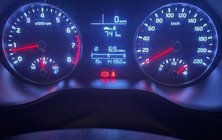KIA Rio IV, 2018 год, 1 495 000 рублей, 6 фотография