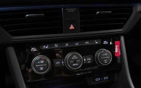 Volkswagen Jetta VII, 2020 год, 2 430 000 рублей, 15 фотография