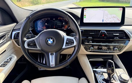 BMW 6 серия, 2021 год, 4 890 000 рублей, 14 фотография
