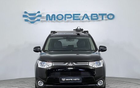 Mitsubishi Outlander III рестайлинг 3, 2014 год, 1 290 000 рублей, 2 фотография