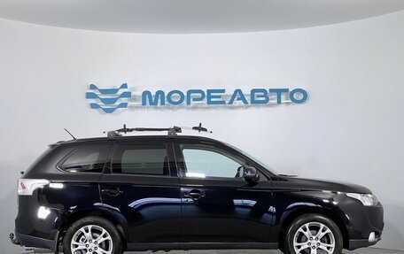 Mitsubishi Outlander III рестайлинг 3, 2014 год, 1 290 000 рублей, 4 фотография