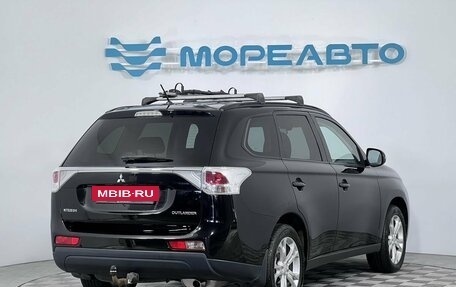 Mitsubishi Outlander III рестайлинг 3, 2014 год, 1 290 000 рублей, 5 фотография
