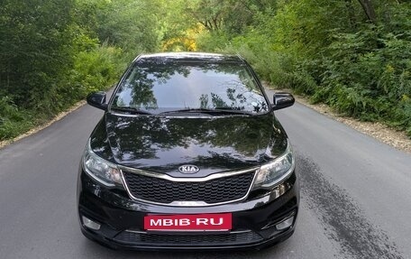 KIA Rio III рестайлинг, 2015 год, 1 090 000 рублей, 1 фотография