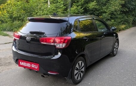 KIA Rio III рестайлинг, 2015 год, 1 090 000 рублей, 17 фотография