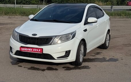 KIA Rio III рестайлинг, 2012 год, 590 000 рублей, 1 фотография