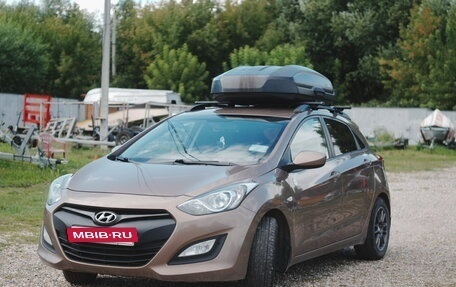 Hyundai i30 II рестайлинг, 2012 год, 950 000 рублей, 2 фотография
