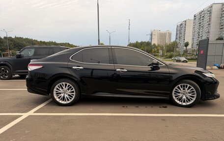 Toyota Camry, 2019 год, 3 000 000 рублей, 5 фотография