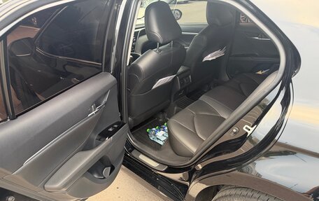 Toyota Camry, 2019 год, 3 000 000 рублей, 9 фотография