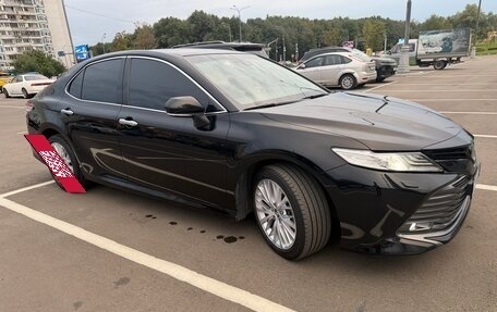 Toyota Camry, 2019 год, 3 000 000 рублей, 4 фотография