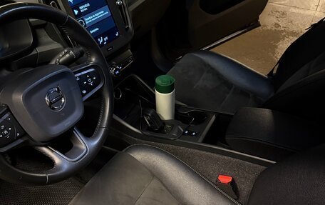 Volvo XC40 I, 2019 год, 2 500 000 рублей, 6 фотография