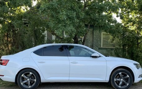 Skoda Superb III рестайлинг, 2015 год, 1 600 000 рублей, 7 фотография
