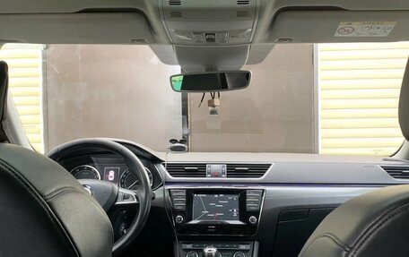 Skoda Superb III рестайлинг, 2015 год, 1 600 000 рублей, 12 фотография