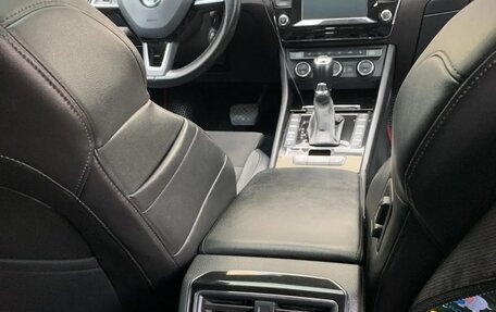 Skoda Superb III рестайлинг, 2015 год, 1 600 000 рублей, 17 фотография