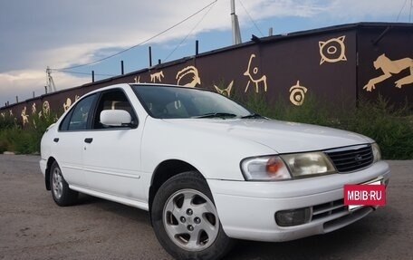 Nissan Sunny B14, 1996 год, 400 000 рублей, 2 фотография