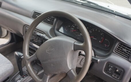 Nissan Sunny B14, 1996 год, 400 000 рублей, 9 фотография