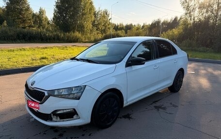 Skoda Rapid II, 2021 год, 900 000 рублей, 1 фотография
