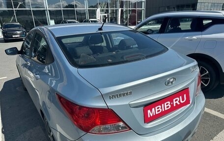 Hyundai Solaris II рестайлинг, 2013 год, 770 000 рублей, 2 фотография