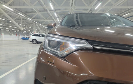 Toyota RAV4, 2017 год, 2 280 000 рублей, 21 фотография