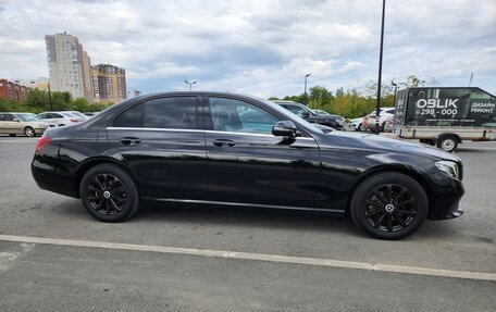 Mercedes-Benz E-Класс, 2018 год, 2 399 000 рублей, 5 фотография