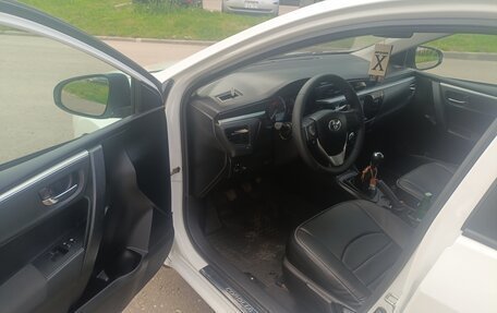 Toyota Corolla, 2013 год, 1 140 000 рублей, 6 фотография