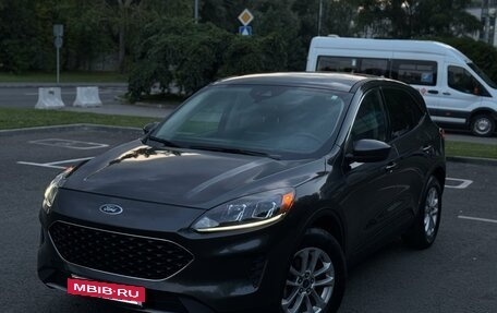 Ford Escape, 2019 год, 2 150 000 рублей, 2 фотография